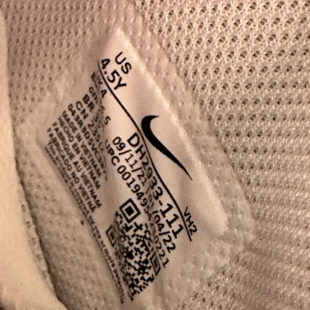Nike Air Force 1 Mid LE Big Kids 4.5Y - white/white - BNIB - Picture 4 of 8